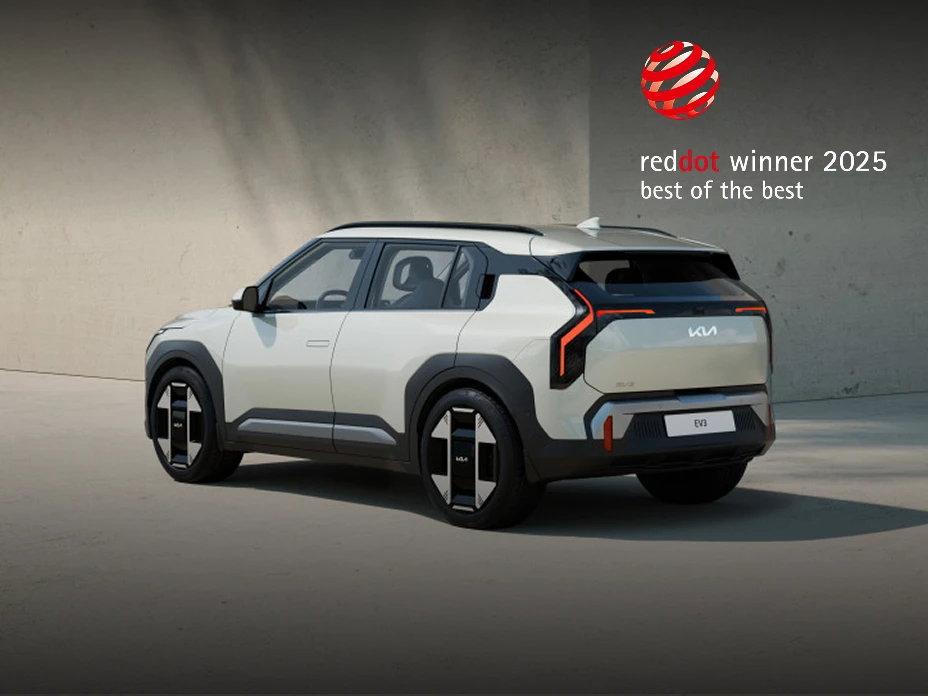 Rear view image of Kia EV9, Red Dot Design Award winner