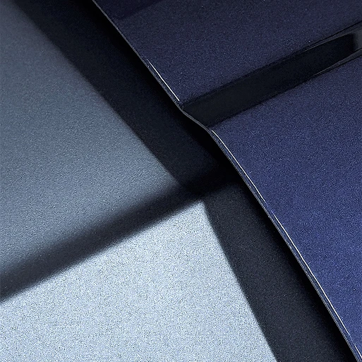 BTX-free 페인트로 마감된 차량 외장 패널 표면 질감