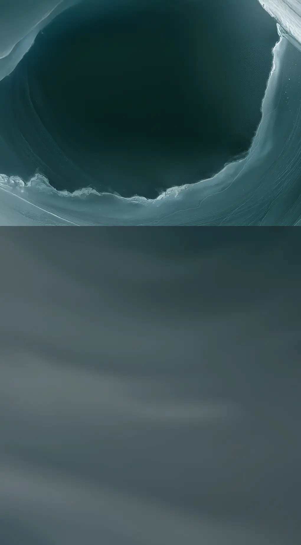 청록색 얼음층의 곡선 패턴 클로즈업 이미지