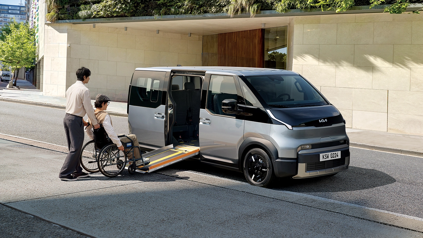 Image of a wheelchair passenger boarding the Kia PV5 WAV